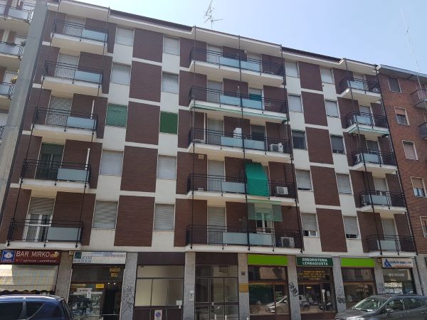 STUDIO MEDICO ARREDATO